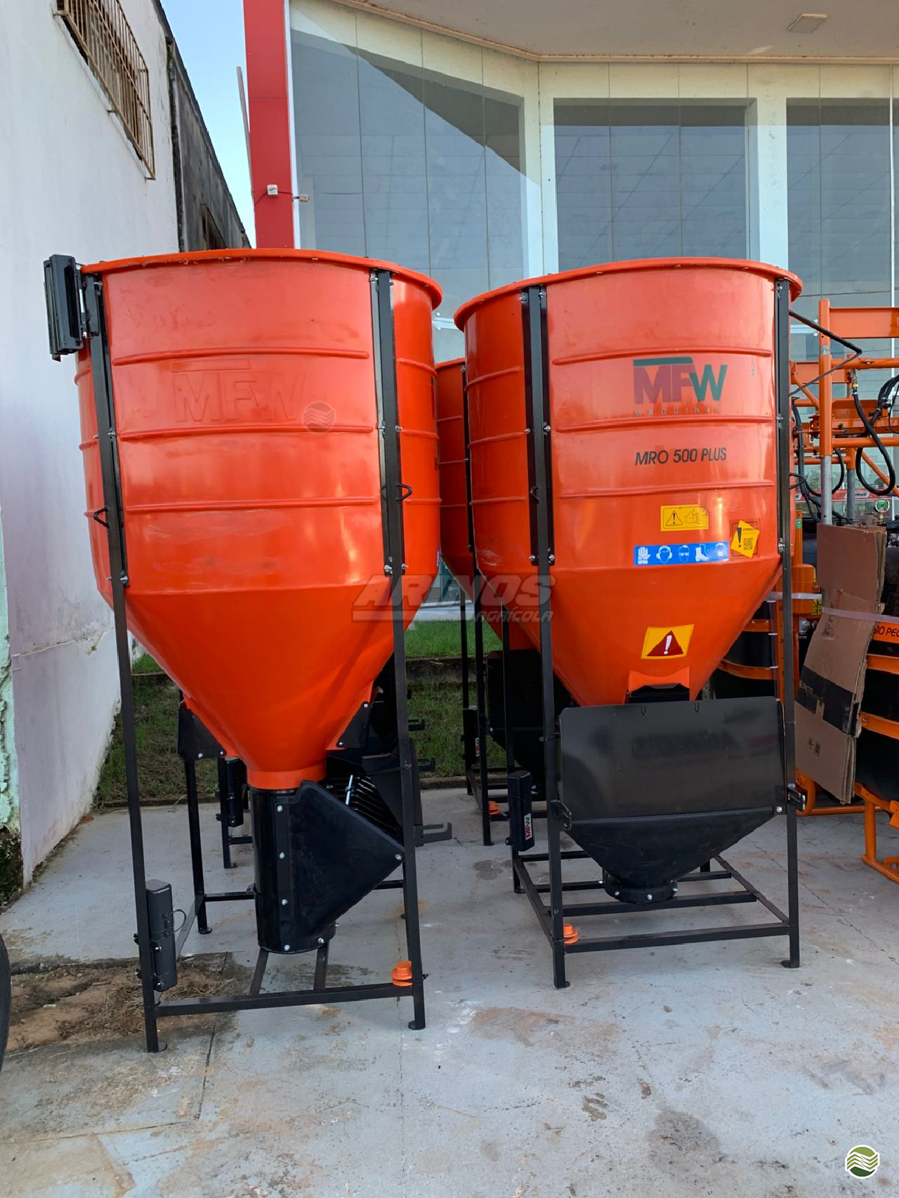 EQUIPAMENTOS PECUÁRIA MISTURADOR DE RAÇÃO Arinos Agrícola ITAITUBA PARÁ PA
